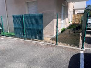 Appt 2 chambres, terrasse, parking, linge inclus