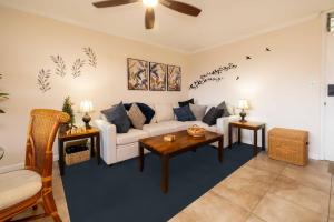 THE NEST - Cozy, Quiet - Blocks to Beaches