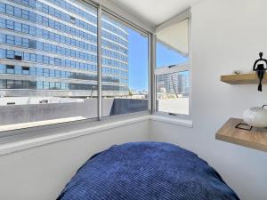 Boho Chic Studio - walking distance to Promenade