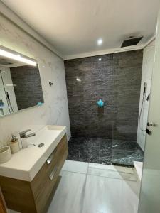 Malabata Hills Gem Spacious 3BR, Private Terrace