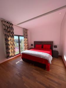 Malabata Hills Gem Spacious 3BR, Private Terrace
