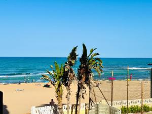 La Mata Beachfront Apartment with Sea View and Pool