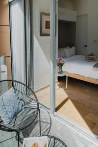 Icon 101 Cozy Loft with the best location in town