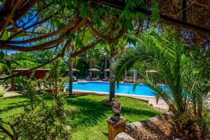 Emesh Boutique Suite