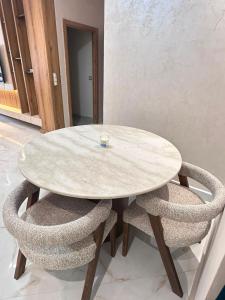 Luxury 2BR App Tanger w Wi-Fi and Garage Parking