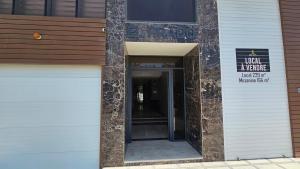 Modern 2BR App in City Center with Wi-Fi and AC