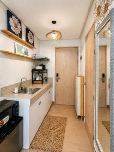 Tropical Deluxe by The Narci Suites