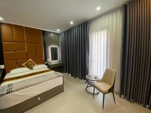 Nhà Nghỉ Lacasta Hotel