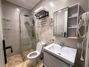 VELUXA 2 - Best of Tangier - Centric Flat