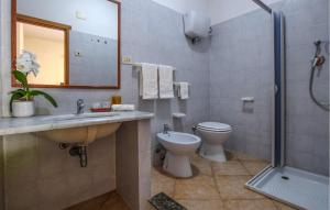 1 Bedroom Stunning Apartment In Ricadi