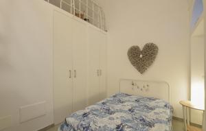 2 Bedroom Beautiful Apartment In Loano