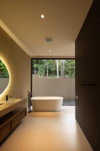 KW3 Modern Minimalism private villa