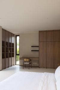 KW3 Modern Minimalism private villa