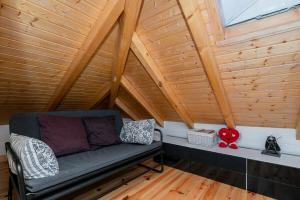 Attic Apartment with Balcony in Bairro Alto