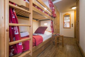 Apt Anaïte 15 for 4 Near Bellevue Lift - Happy Rentals