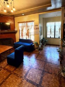 Backpackers room near SessionBurnham Baguio