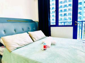 Sea Residences by Fernan 5-Min Walk to MOA Netflix Fast Wi-Fi Pool View