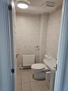 Comfort Doubleroom stay in Dartford with Free Parking