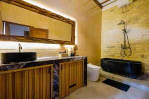The Phalosaa Villas - Homewood 2BR Private Pool Bathub