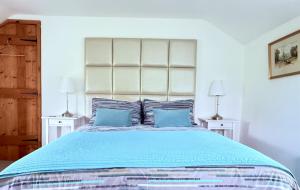 Leat Cottage