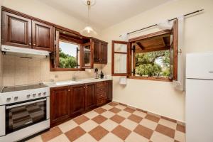 Oliva Cottage - Ideal for Families Close to Zakynthos Town