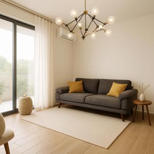 Shiny San Pietro Apartment
