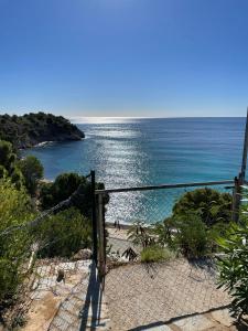 Estudio con piscina y balcón a 2 min de la playa en Mascarat Beach, Altea