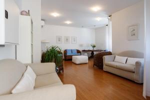 Hotel Telenia