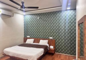 Shree ji Hotel and Resort