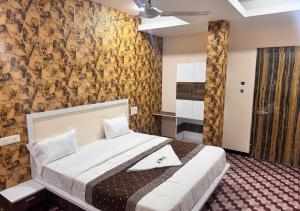 Shree ji Hotel and Resort