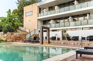 Almara Suites