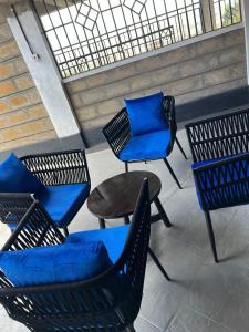 Noble Park Apartment