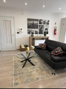 Charming Palermo Condo Central, Comfortable, and Convenient