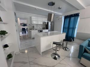 The Square Republic Apts