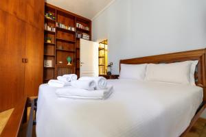 Quiet Trastevere Retreat - Roman Home