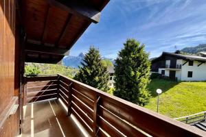 Studio with balcony and view close to the slopes