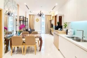 VINHOMES CENTRAL PARK LUXURY Landmark
