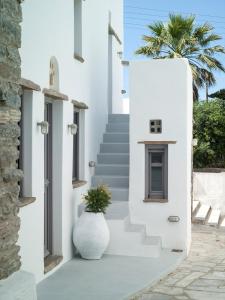 Tutti Blu Tinos Living Space Tinos Greece