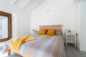 Lappartamento giallo zafferano