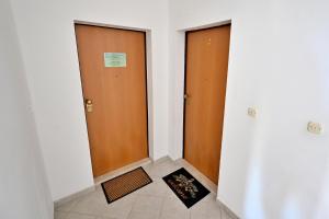 Emily Garden city apartment with Private parking