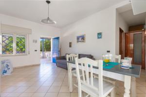 Casa Uccio by BarbarHouse