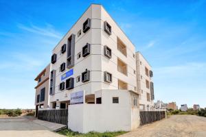 FabHotel DP Residency