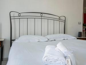 HomeLovers Spacious Flat B Aires District MM1