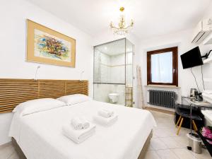 B&B la Viola - Beach, City & Train Station