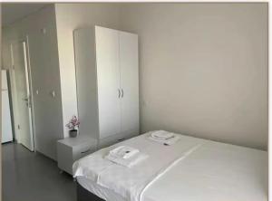 özlem apart