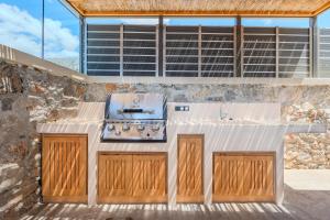 Rodia Luxury Villa