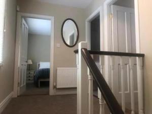 Historic Woodland View Retreat in Cahir Town