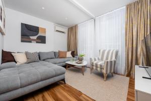 Seafront Apartment Silvija