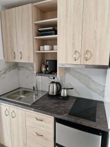Olimpus Sunset Studio