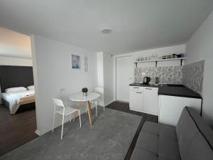 Apartment Sneshka